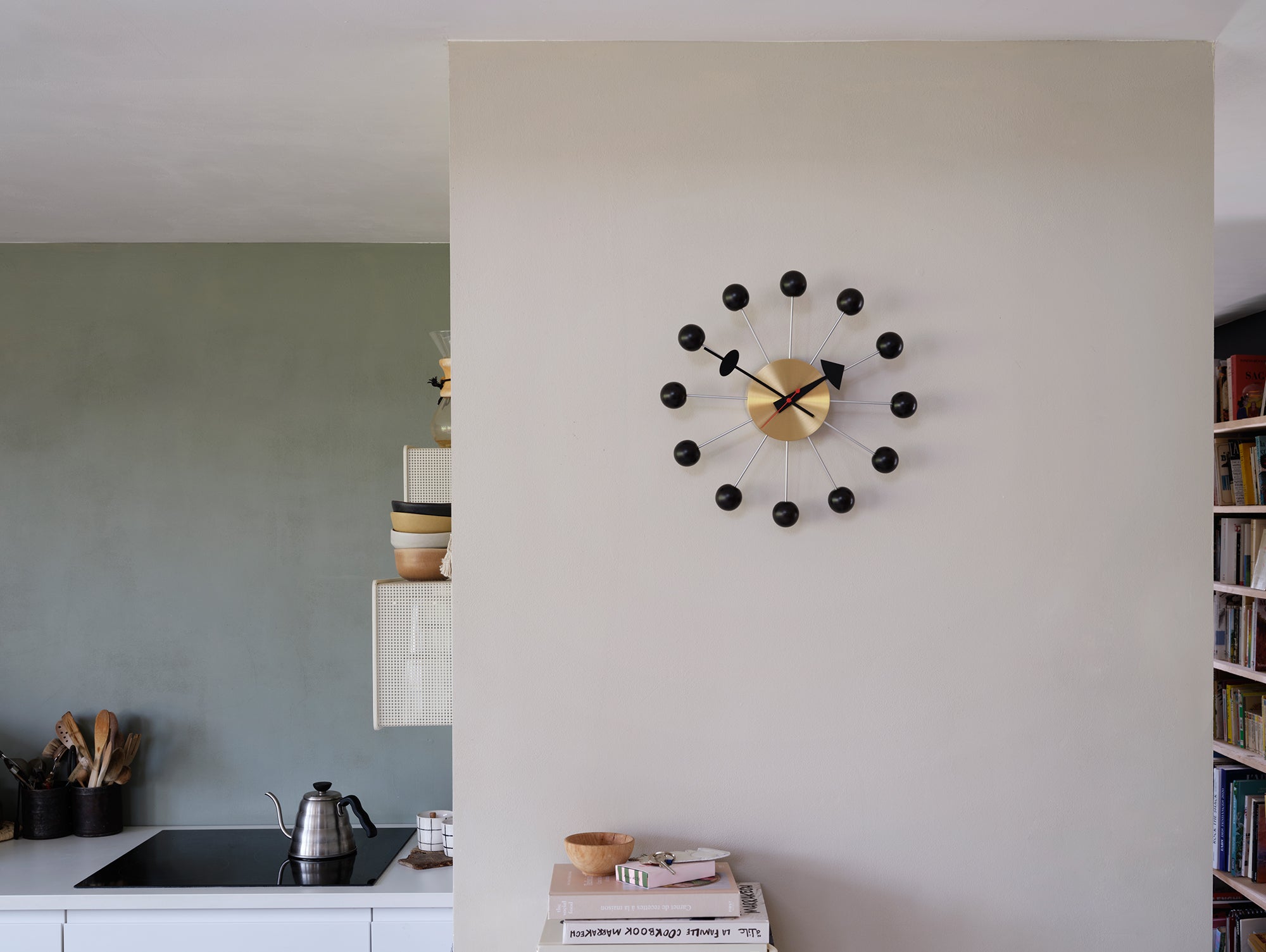 Nelson Wall Clock Multicolor Ball – MoMA Design Store