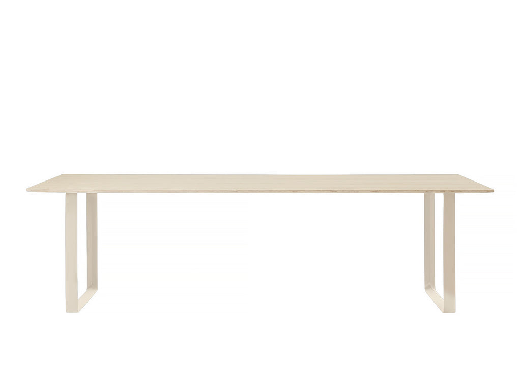 Muuto 70/70 Table Oak Top / Sand Frame / 255 x 108 cm