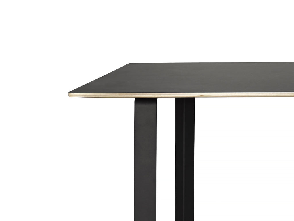 70/70 Table by Muuto - Black / Black