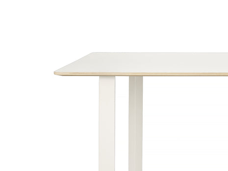 70/70 Table by Muuto - White / White
