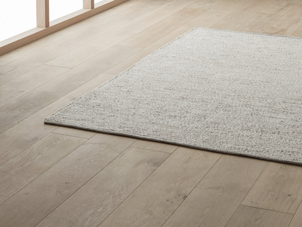 Asko Off White Solid Handmade Wool Rug By Linie Design – LOOMLAN