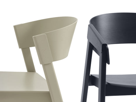 Cover Side Chair by Muuto - Dark beige / Midnight Blue