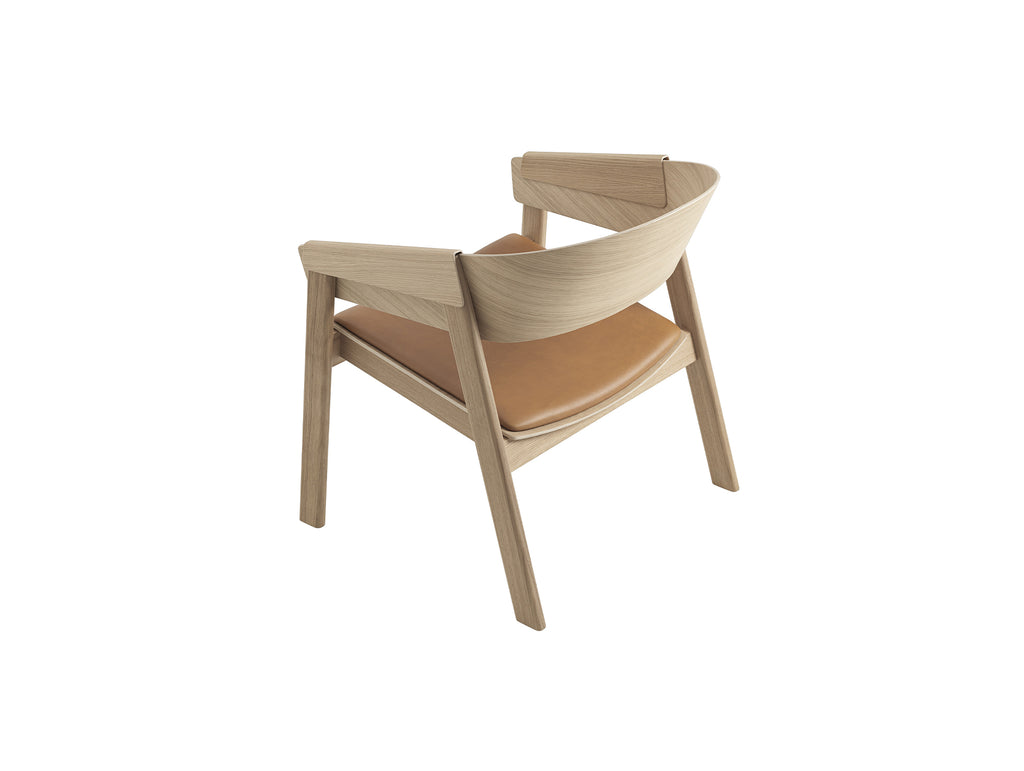 Cover Lounge Chair Upholstered by Muuto - Natural Oak / Cognac Silk Leather