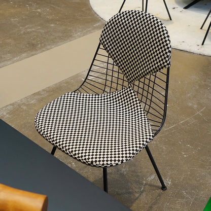 Eames Wire Chair DKR-2 by Vitra -  with seat and back pad / Dark Powder-Coated Steel / Checker