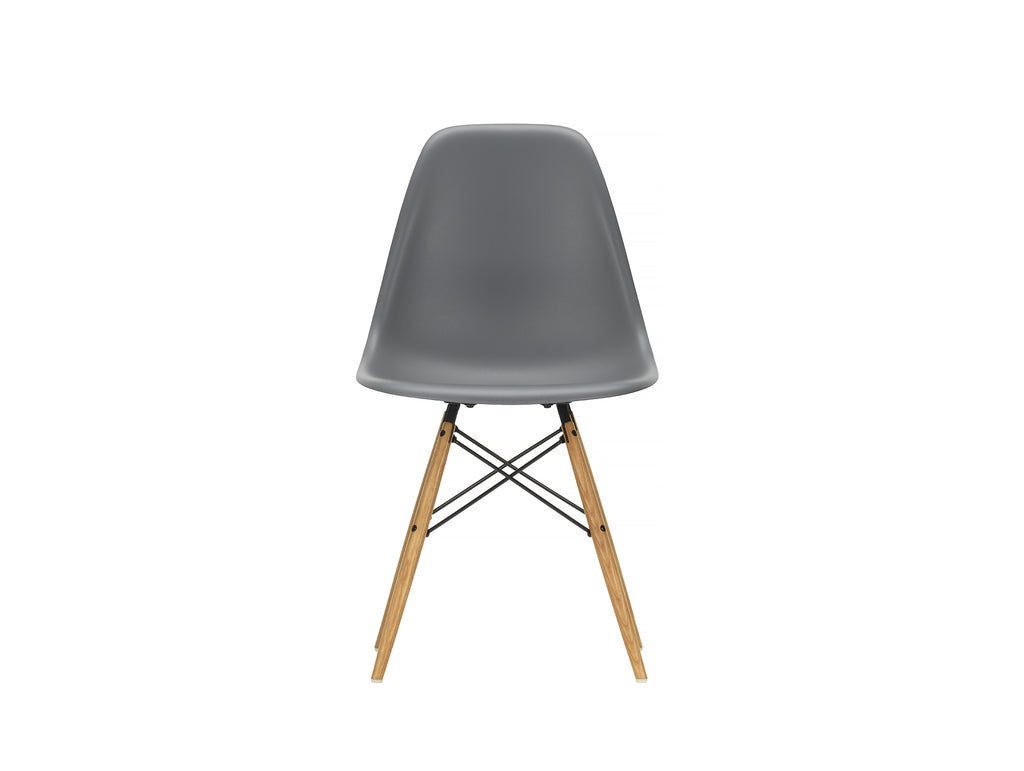 Eames DSW Plastic Side Chair