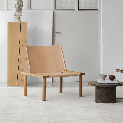 EC06 Ilma Lounge Chair by e15 - Waxed Oak / Natural Harness Leather