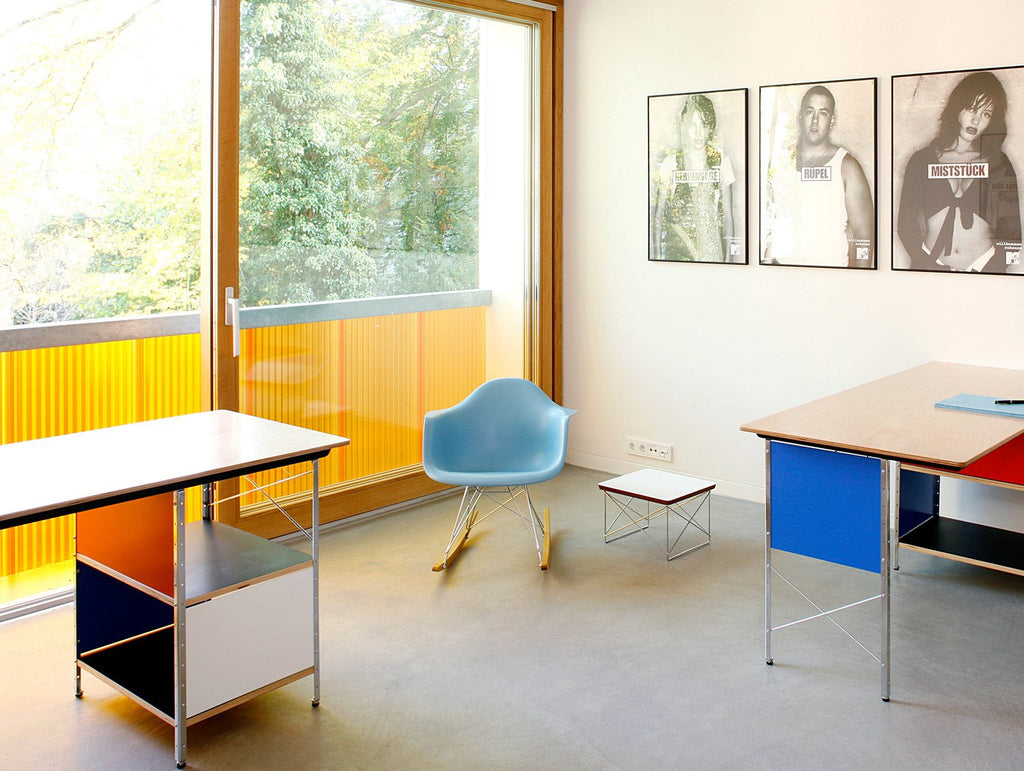 Eames RAR Plastic Armchair