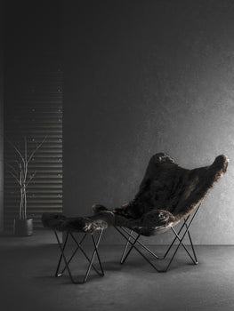 Mariposa Butterfly Sheepskin Chair by Cuero - Black Powder Coated Steel Frame / Shorn Black