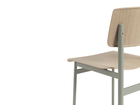 Loft Chair with Armrest by Muuto - Lacquered Oak Veneer / Dust Green Steel Base