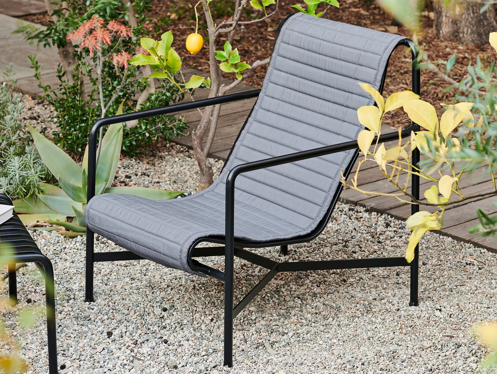 Palissade Lounge Chair, High, Anthracite with Quilted Cushion