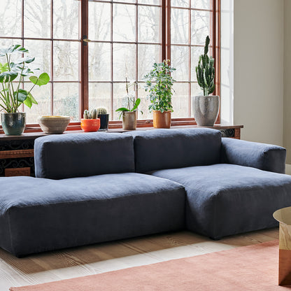 Mags Soft 2.5 Seater Sofa (Low Armrest) by HAY / Combination 3 in Linara 198 Blueberry