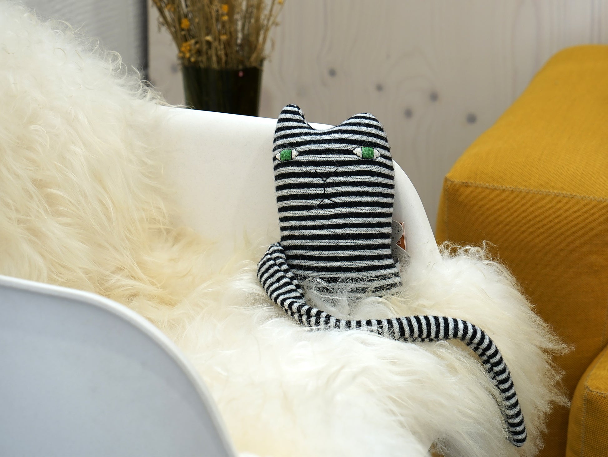 Mono Cat by Donna Wilson – Really Well Made