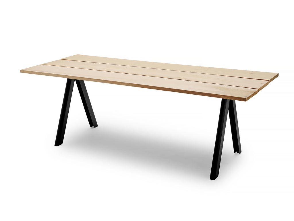 Overlap Outdoor Table