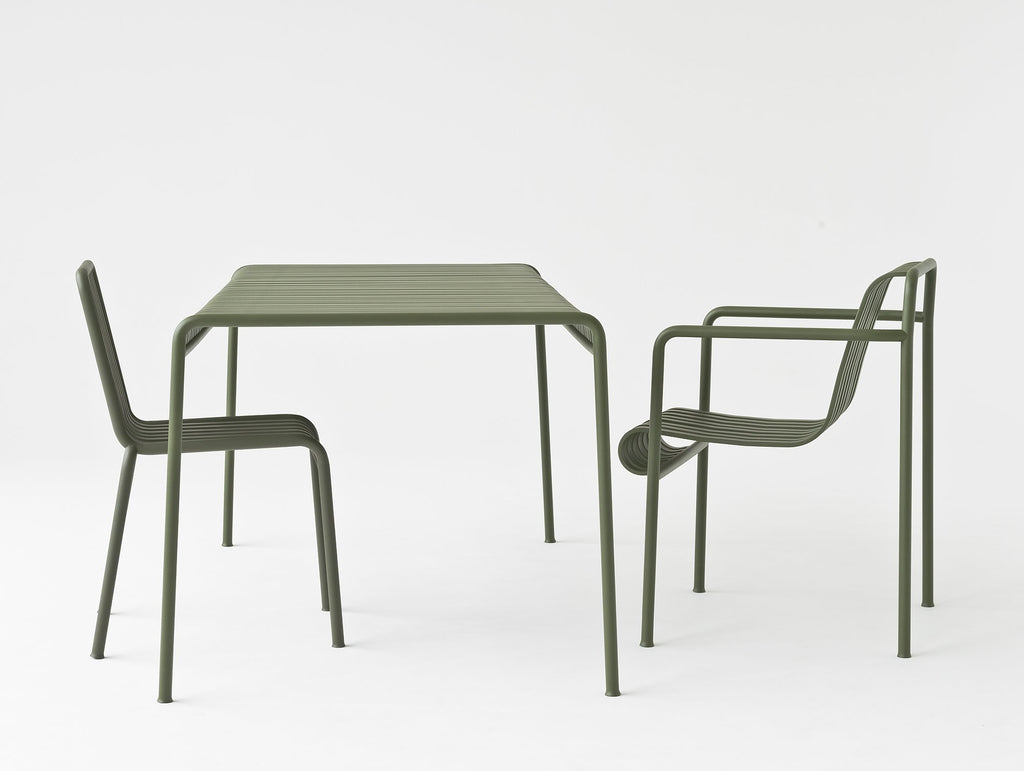 Palissade Dining Table