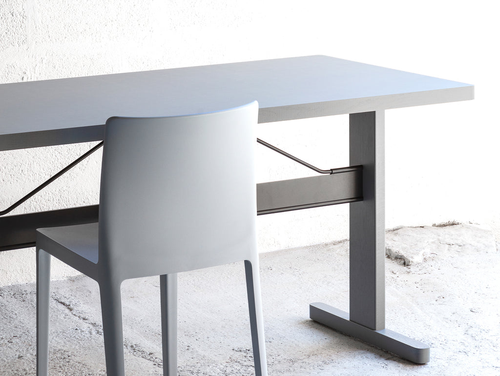 Passerelle Table (Laminate and Linoleum Tabletop)