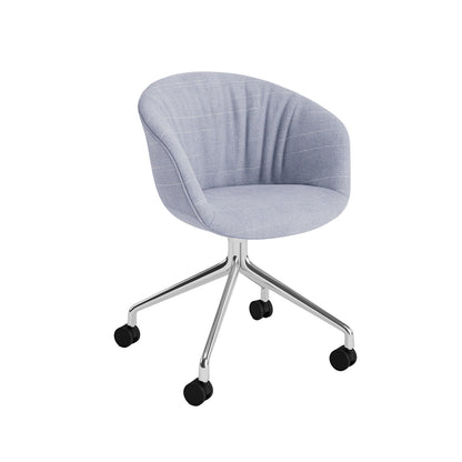 About A Chair AAC 25 Soft by HAY - Random Fade Lilac / Polished Aluminium