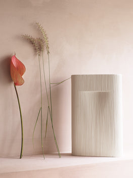 35cm Ridge vase in Off-White by Muuto