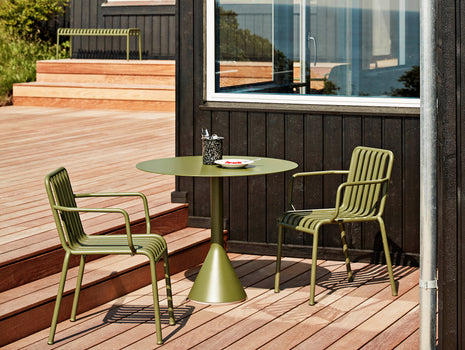 Palissade Cone Table by HAY