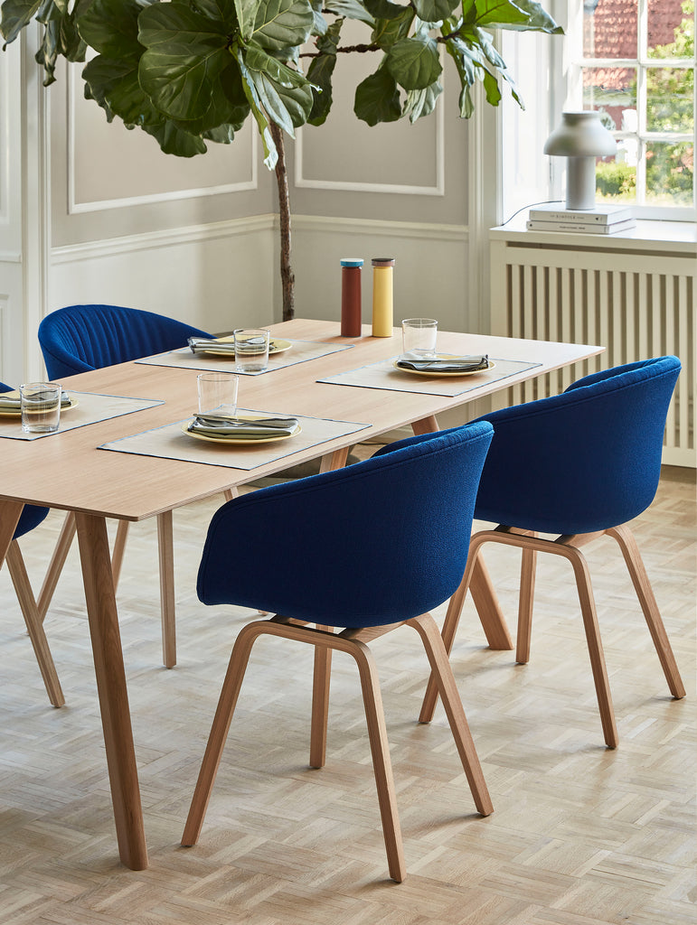 Copenhague Dining Table CPH30 by HAY / 90 x 200 cm / Oak top / Oak base (water based lacquer).