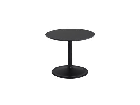 Soft Side Table by Muuto - Diameter : 48 cm / Height: 40 cm in black nanolaminate top and black aluminum base