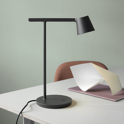 Black Tip Table Lamp by Muuto