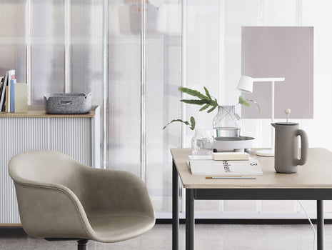 White Tip Table Lamp by Muuto