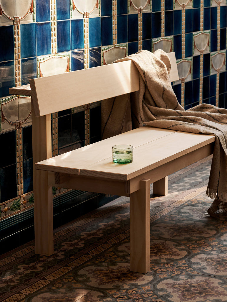Peka Bench